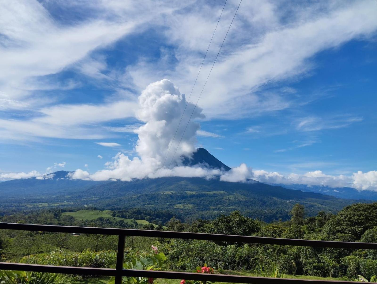 Encanto Arenal Lodge La Fortuna Rom bilde